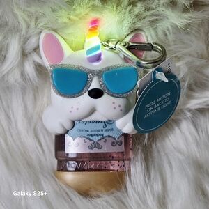 Bath and Body Works  Light Up Unicorn Pocketbacs Holder Keychain NWT !♡♡